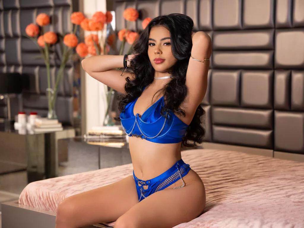 Cling to live show with JulianaCarrera from LiveJasmin 