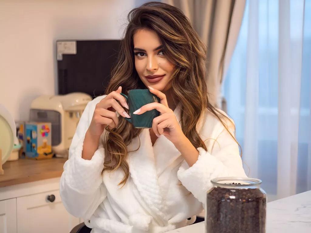 Cling to live show with LanaEmerson from LiveJasmin 