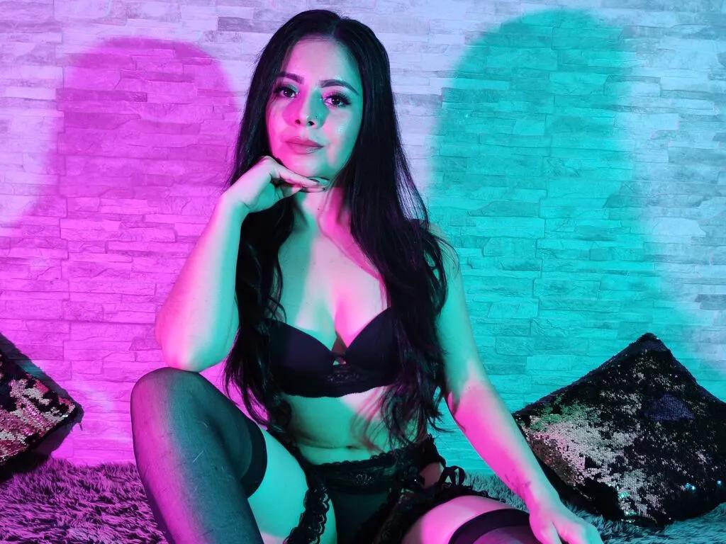 Cling to live show with LauryMoons from LiveJasmin 