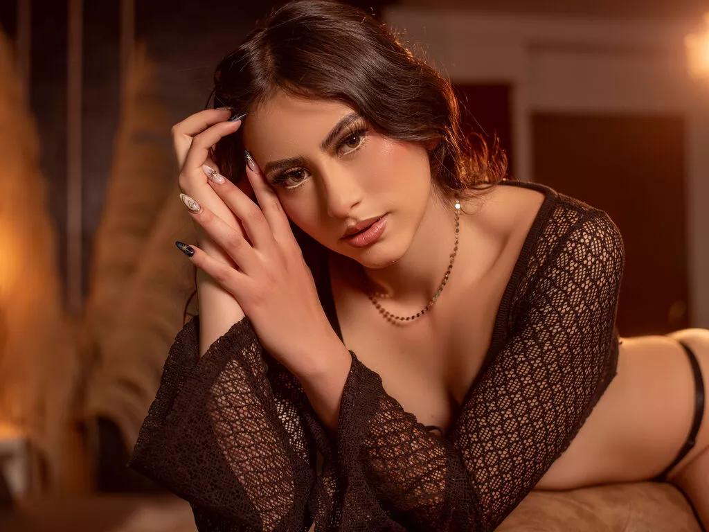 Cling to live show with ZoeMendoza from LiveJasmin 