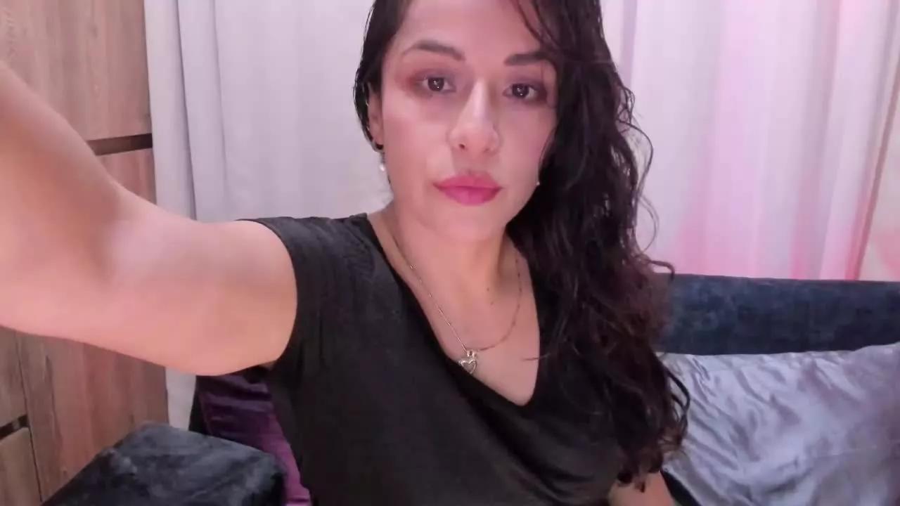 AprilEvaans_26 on Streamray