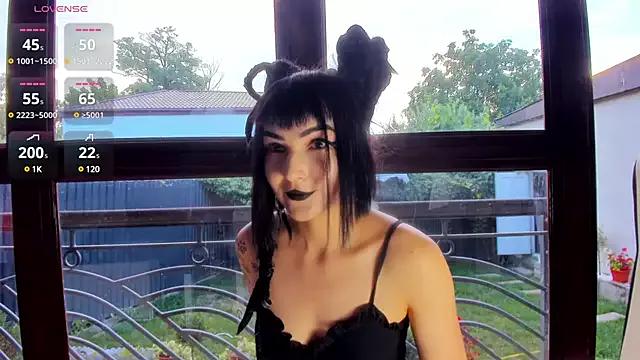 Cling to live show with 1Munique from StripChat 
