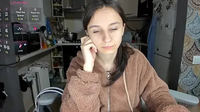 _Nika_Kik — masturbation 5 mins