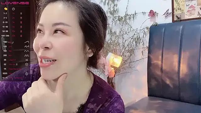 Cling to live show with A_YC_001 from StripChat 