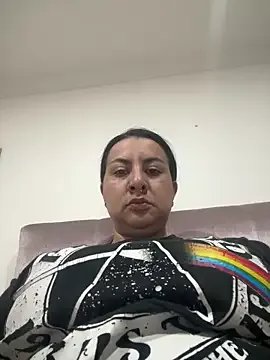 Abril_Luv on StripChat