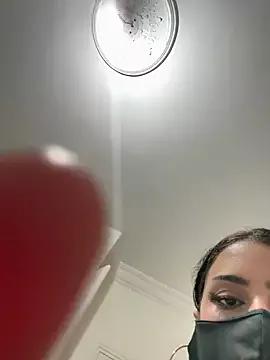 Cling to live show with Ahlam7578 from StripChat 