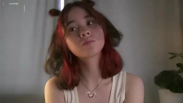 Cling to live show with AlbertaClack from StripChat 