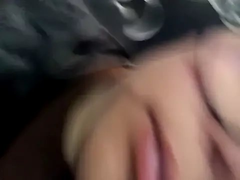 Alexa_orange on StripChat