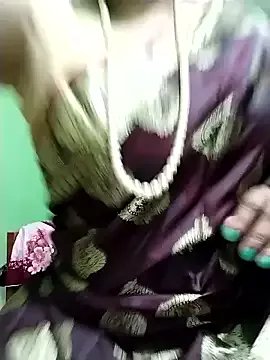 Anamika-38 on StripChat 