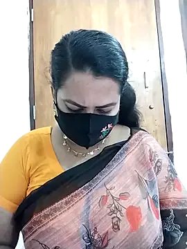 Anamika-38 on StripChat 