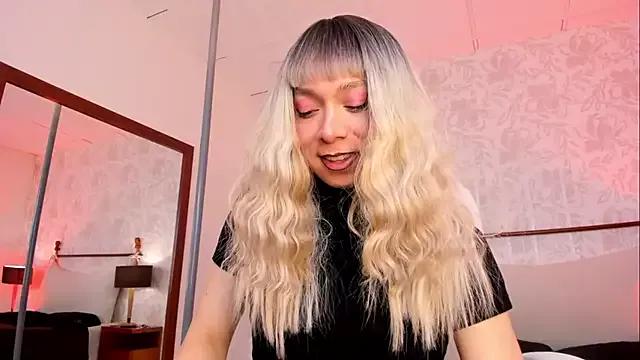 Cling to live show with Angelgolden_ from StripChat 