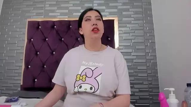 Cling to live show with AntoneellaF from StripChat 