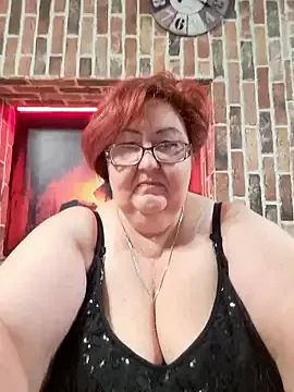 Cling to live show with Awn290668 from StripChat 
