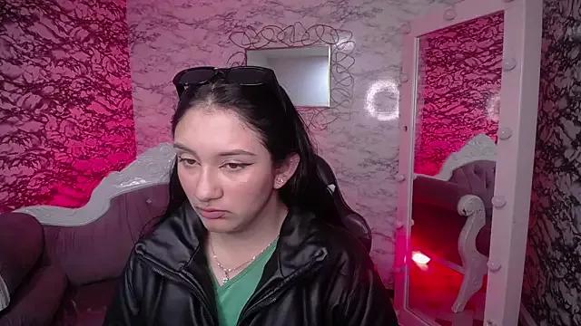 Cling to live show with BijouBlune__v from StripChat 