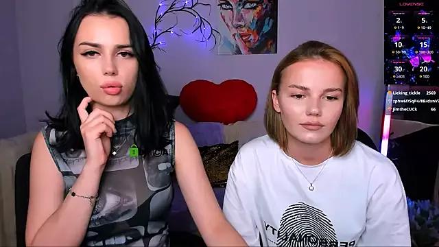 Cling to live show with black_angelll from StripChat 