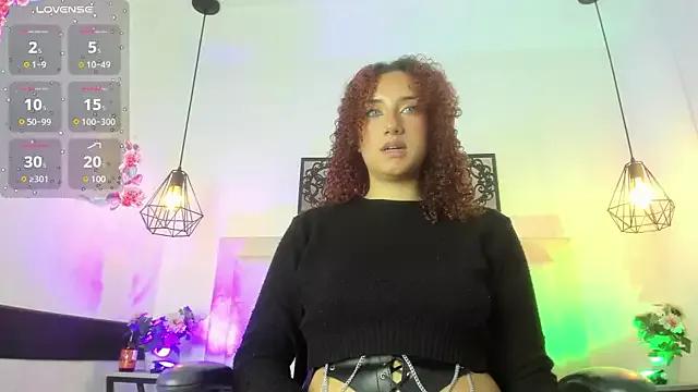 Cling to live show with Camelott_lynx from StripChat 