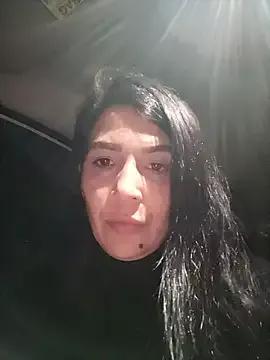 Cataleya80 — Tette fuori davanti ai guardoni