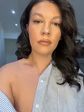 ClaraPasssion on StripChat