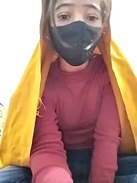 Cute-Naavya on StripChat