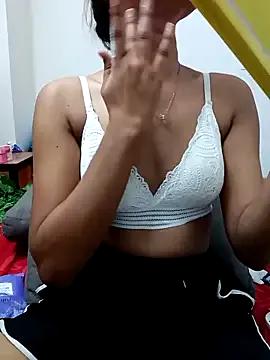 Cutie_Shruti — Oil Pussy fingring