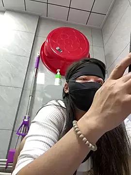 Cling to live show with cyuer168 from StripChat 