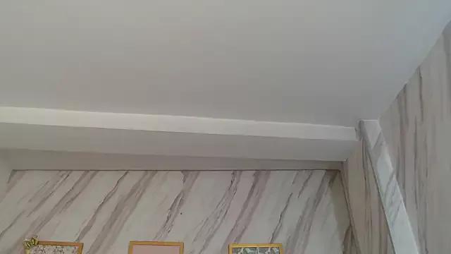 Cling to live show with dania_b_ from StripChat 