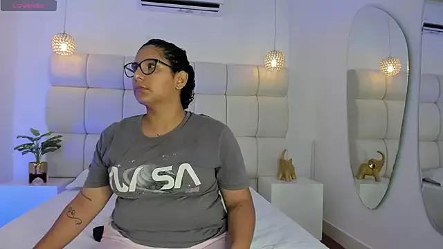 Cling to live show with DanielleEvans_ from StripChat 