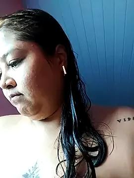 Cling to live show with DianaGom from StripChat 