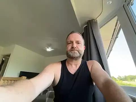 Cling to live show with Dilfcam101 from StripChat 