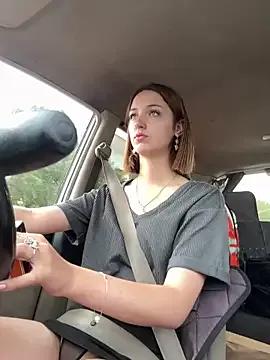 DollyTall on StripChat 