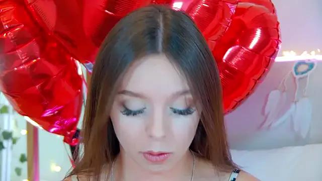 Cling to live show with ElisabethDavis from StripChat 