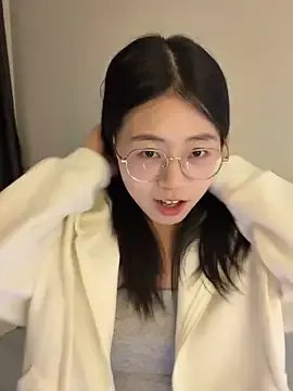 Ella-A9 on StripChat 