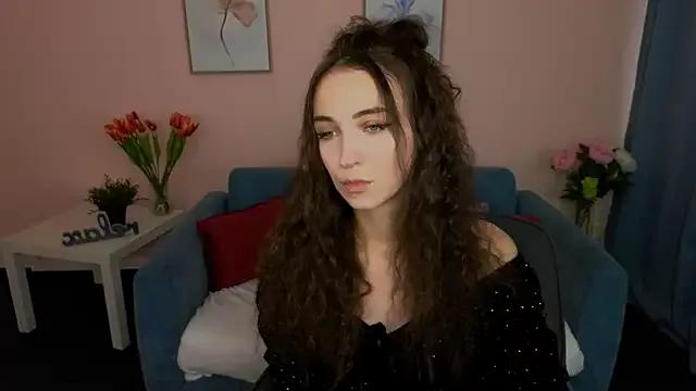 Cling to live show with EllaSteele from StripChat 