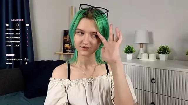 Cling to live show with EthalAmos from StripChat 