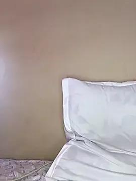 Cling to live show with ffinegirl from StripChat 