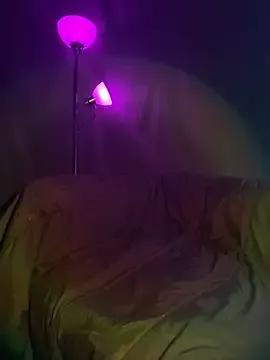 Cling to live show with GoddessHotCoCo from StripChat 