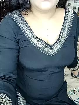 Cling to live show with GORI_MAMM from StripChat 