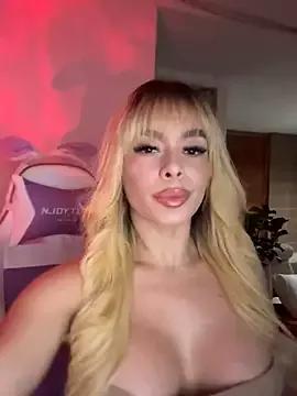 Cling to live show with Holli_woul from StripChat 