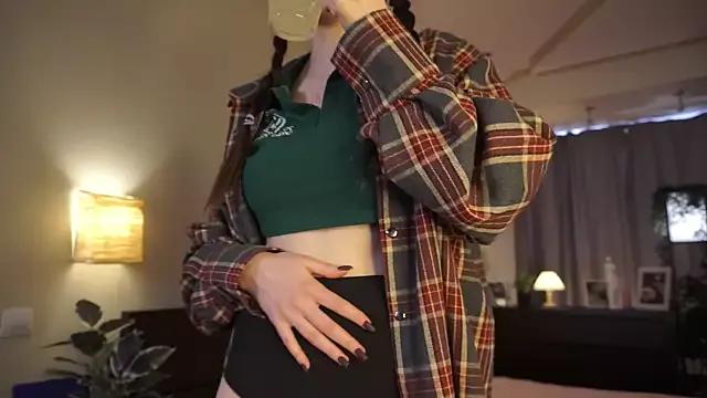 Cling to live show with Horny_Pix1e from StripChat 