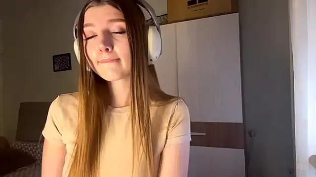 Cling to live show with imnearyou from StripChat 