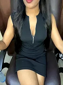 Cling to live show with its_ur_flora from StripChat 