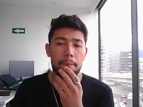Cling to live show with JGentleman from StripChat 