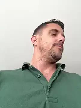 Discover julian333 from StripChat