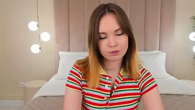 Cling to live show with KiraHolli from StripChat 