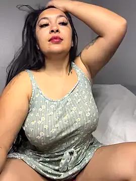latina_curvy22 — Play show ass plug (ticket)