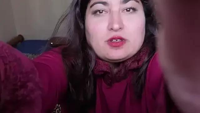 Cling to live show with Leyla_Haram from StripChat 