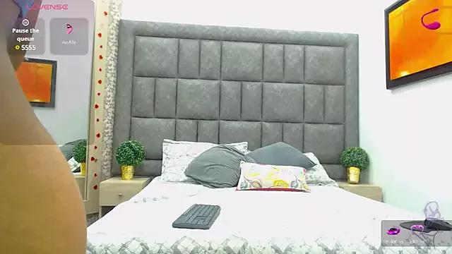 Cling to live show with LiamsyAllison from StripChat 