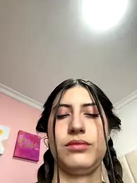 Cling to live show with lilith_cut3 from StripChat 
