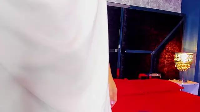 Cling to live show with Lola_and_Eros from StripChat 