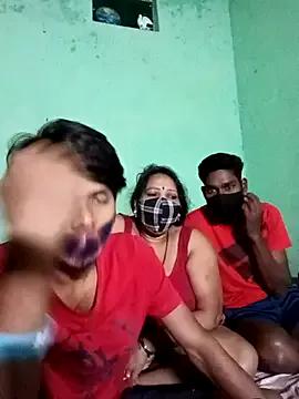 LoveOnStream — Group on StripChat